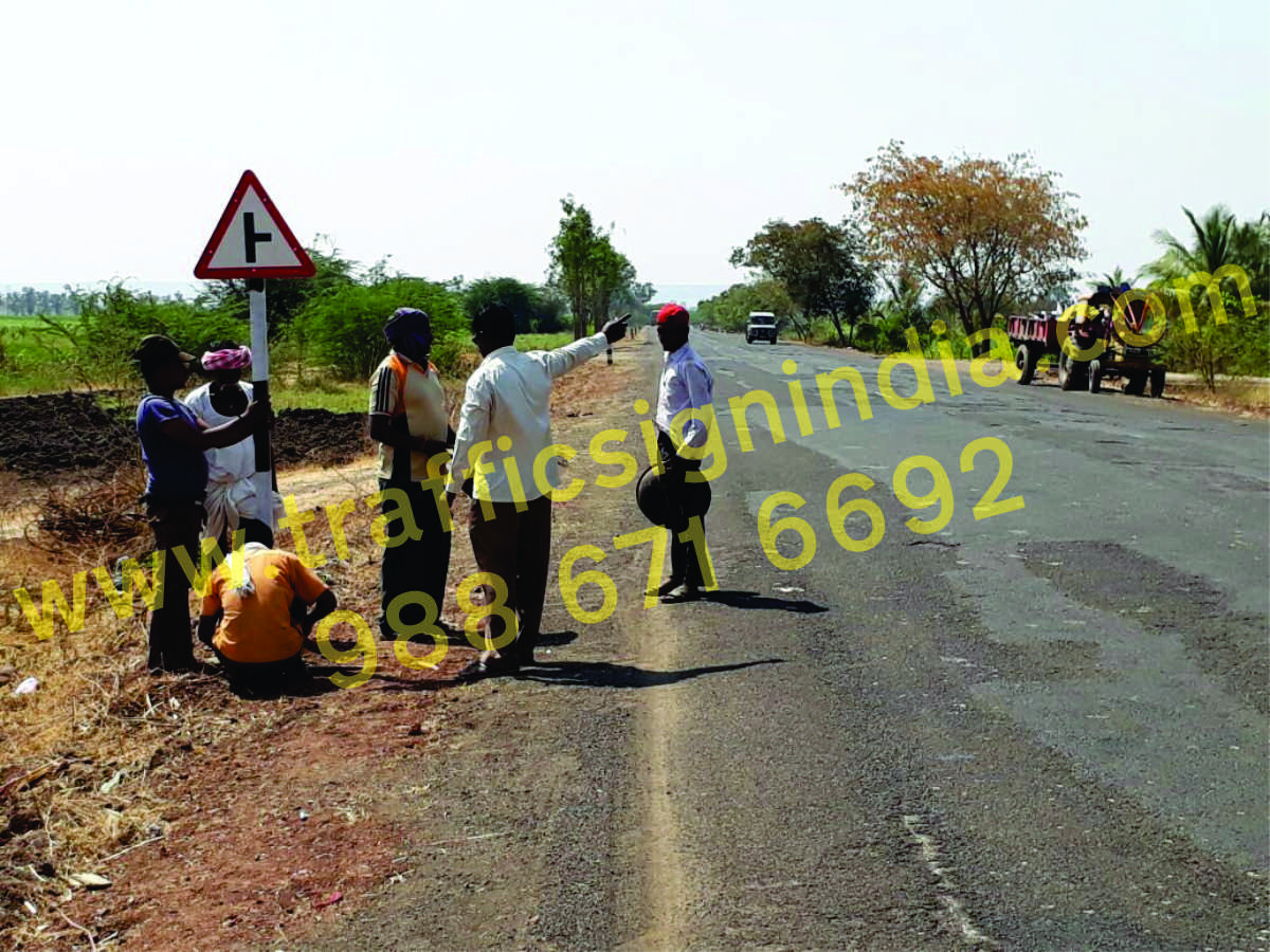 Traffic Sign Board Installation Work tsb1.jpg